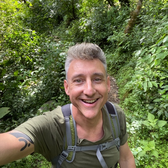 Meet your Posher, Buddhabackpacker - Picture 6 of 15